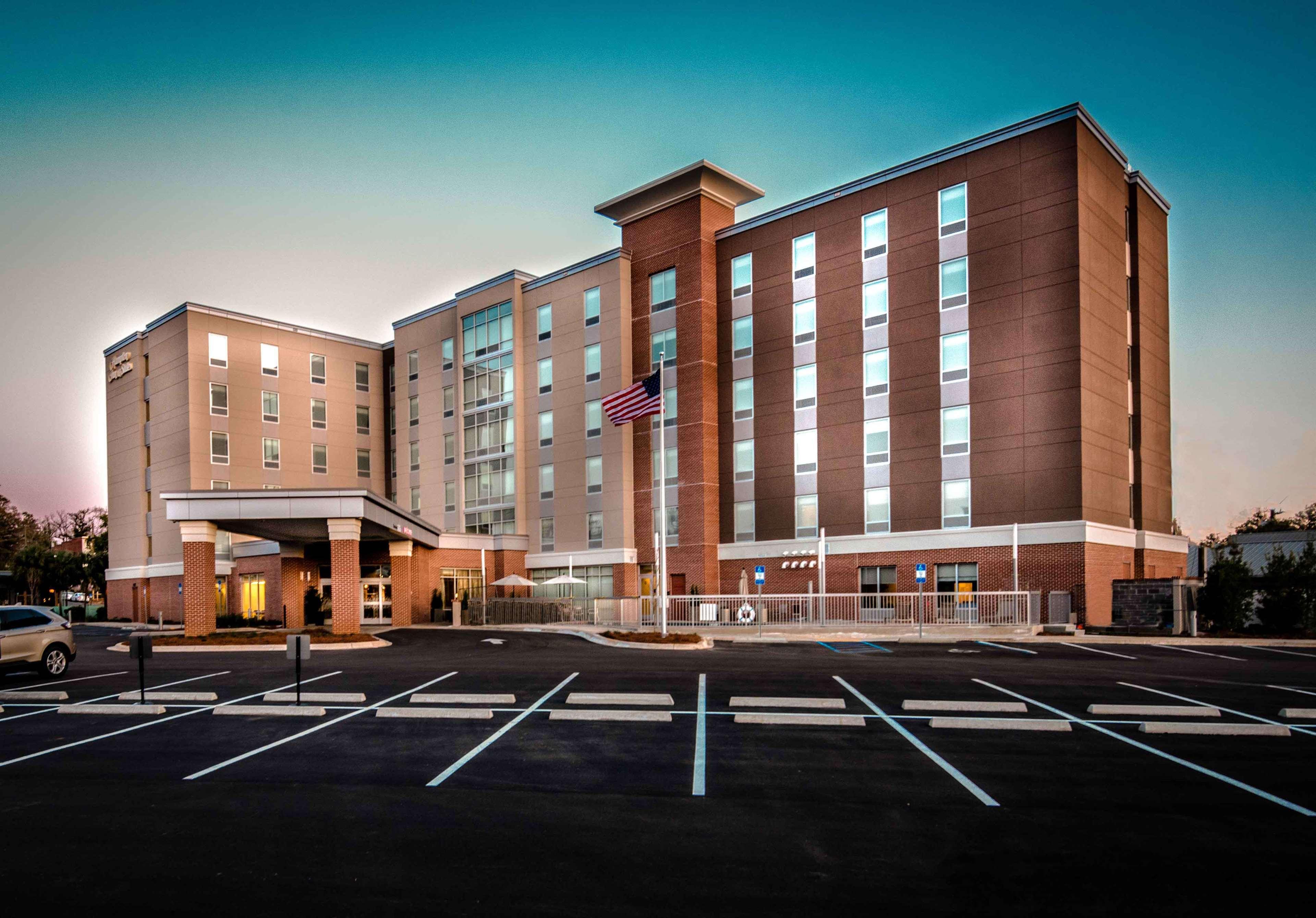 Hampton Inn & Suites Tallahassee Capitol-University Екстер'єр фото