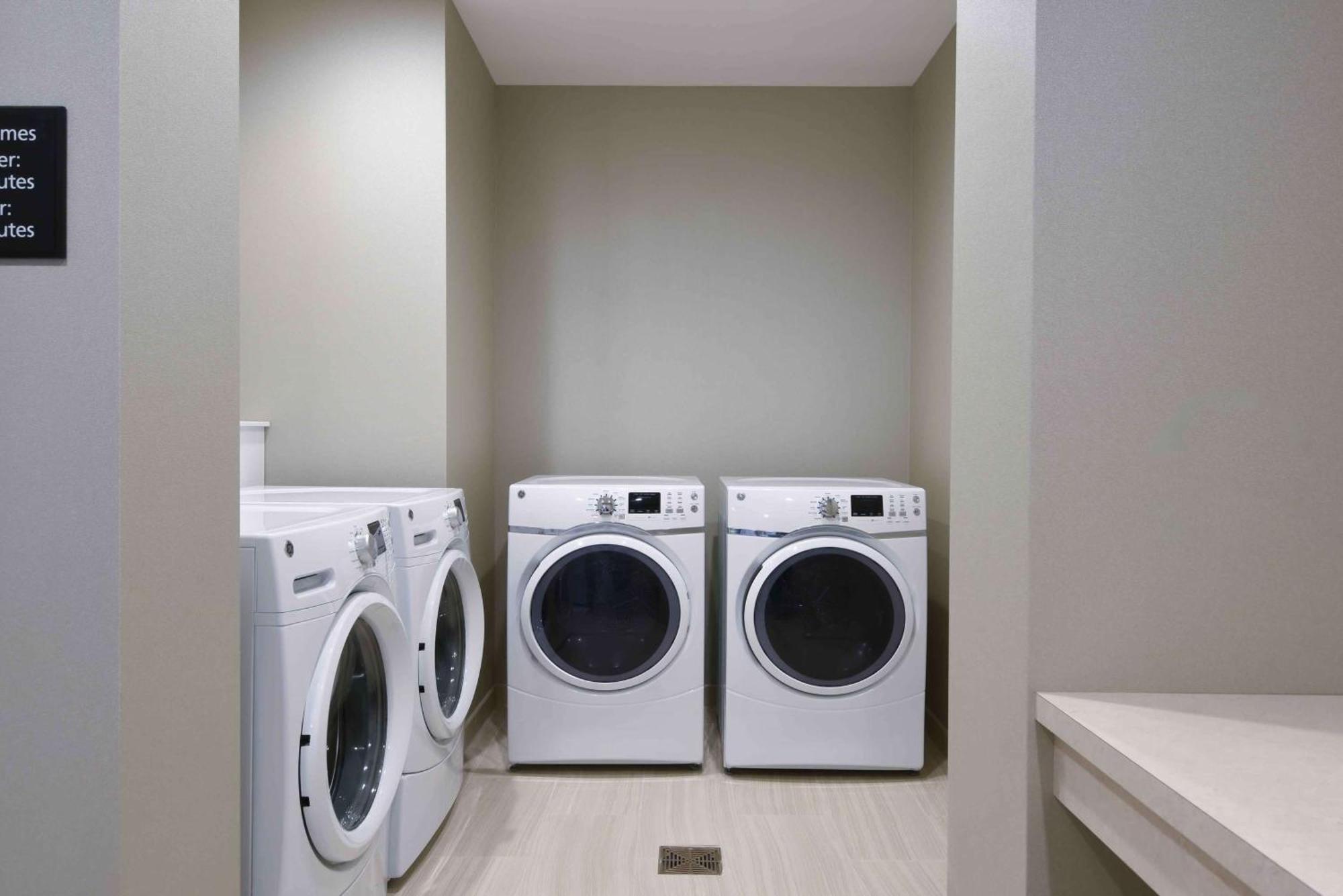 Hampton Inn & Suites Tallahassee Capitol-University Екстер'єр фото