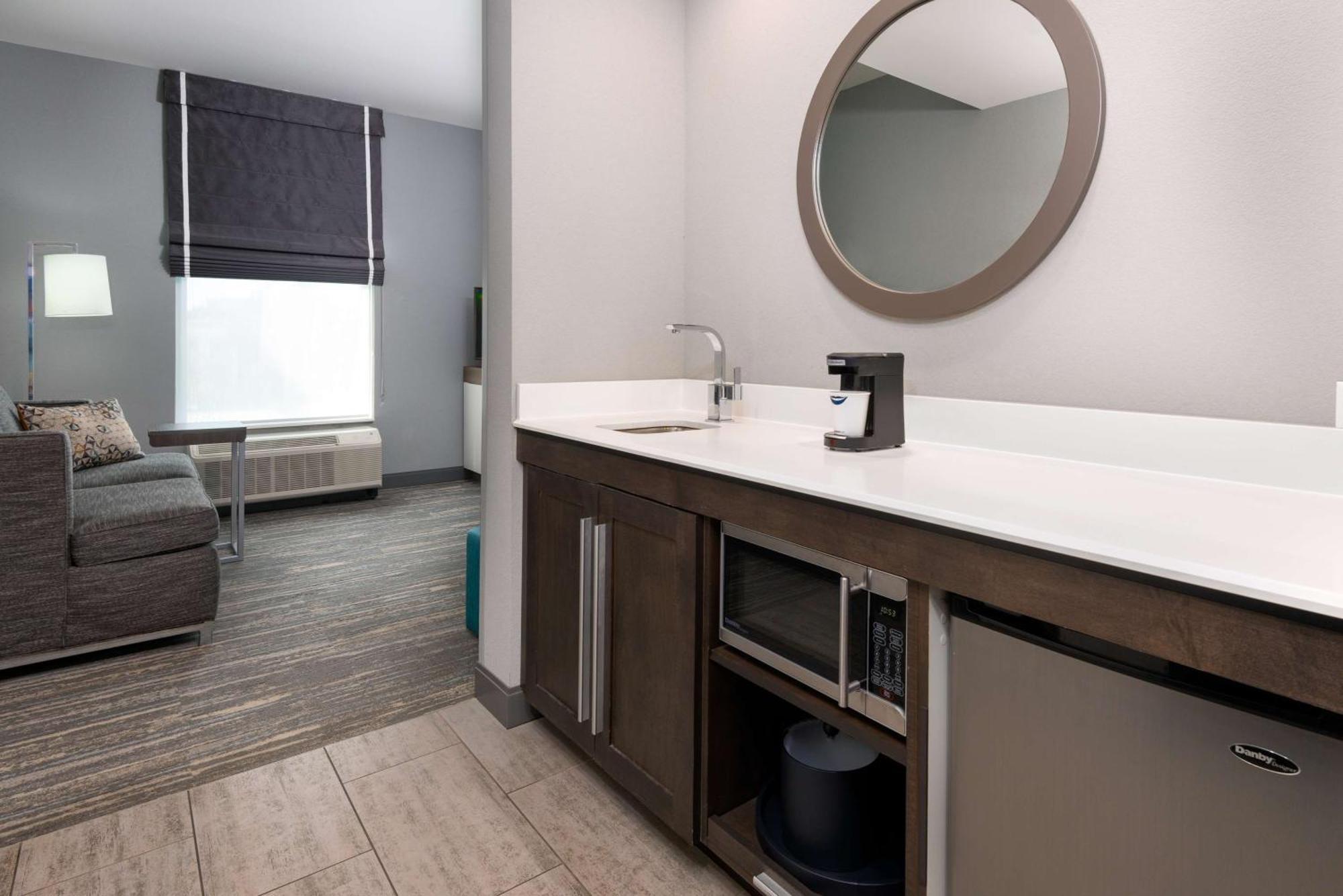 Hampton Inn & Suites Tallahassee Capitol-University Екстер'єр фото