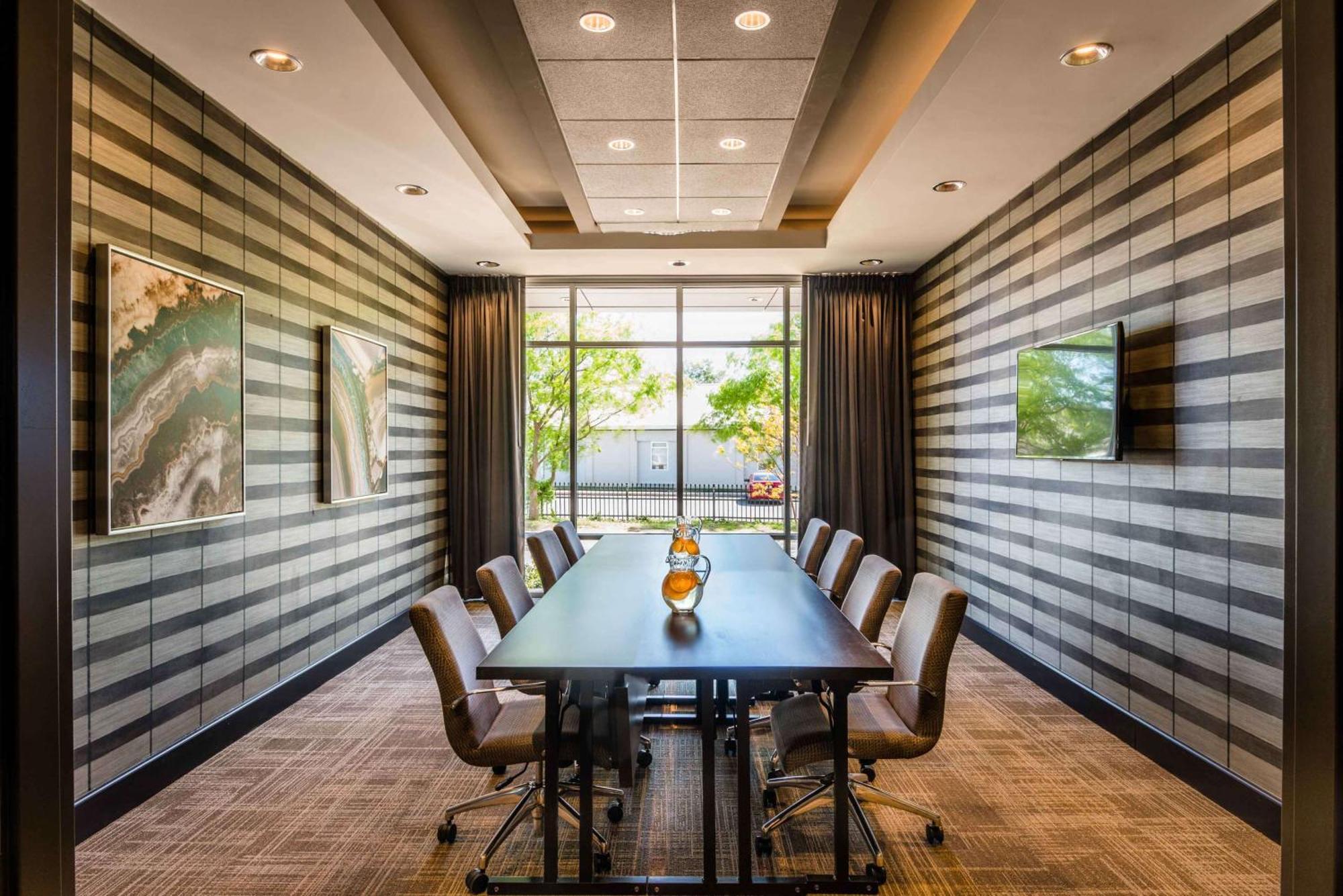 Hampton Inn & Suites Tallahassee Capitol-University Екстер'єр фото